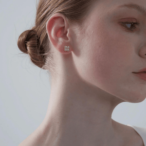 Moissanite Four Leaf Clover Stud Earrings - Perimade & Co.