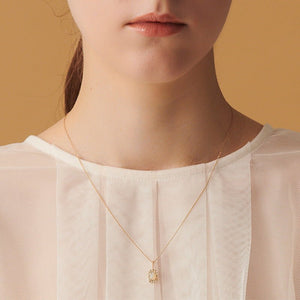 Pear Opal Cabochon Leaf Pendant Necklace - Perimade & Co.