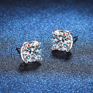 Round Moissanite Flower Wedding Stud Earrings - Perimade & Co.