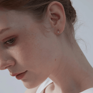 Small Minimalist Star Cartilage Stud Earrings - Perimade & Co.