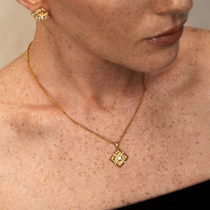 Square Textured Crisscross pendant Necklace - Perimade & Co.