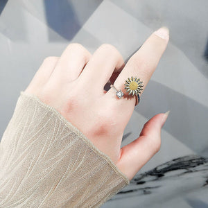 Sunflower Anxiety Fidget Spinner Bypass Ring - Perimade & Co.