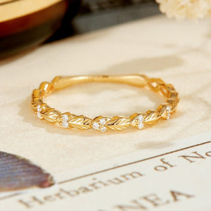 Tiny Moissanite Textured Leaf Vine Band Ring - Perimade & Co.