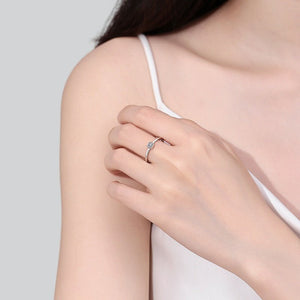 Tiny Princess Moissanite Wedding Band Ring - Perimade & Co.