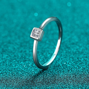 Tiny Princess Moissanite Wedding Band Ring - Perimade & Co.