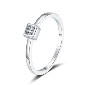 Tiny Princess Moissanite Wedding Band Ring - Perimade & Co.