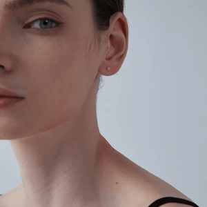 Tiny Small Flower Cartilage Stud Earrings - Perimade & Co.