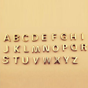 Tiny Small Initial Letter Pendant Necklace - Perimade & Co.