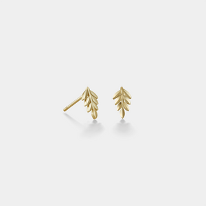Tiny Small Leaf Cartilage Stud Earrings - Perimade & Co.