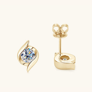 Tiny Small Moissanite Leaf Stud Earrings - Perimade & Co.