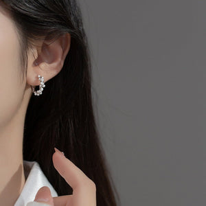 Twist Pearl Vine Huggie Hoop Earrings - Perimade & Co.