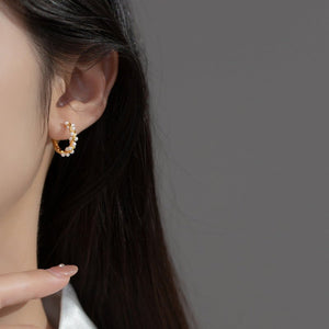 Twist Pearl Vine Huggie Hoop Earrings - Perimade & Co.