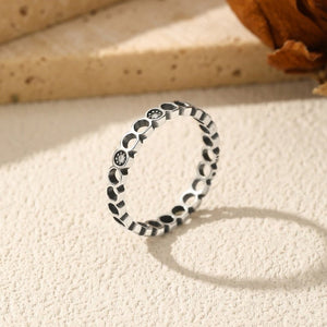 Vintage Dual Moissanite Open Circle Band Ring - Perimade & Co.