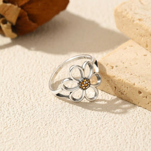 Vintage Openwork Six-Petal Flower Band Ring - Perimade & Co.