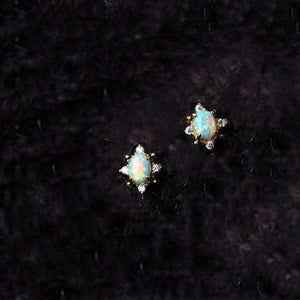Vintage Tiny Small Opal Star Stud Earrings - Perimade & Co.