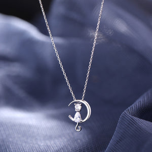 Collana con ciondolo gatto luna in pietra di luna