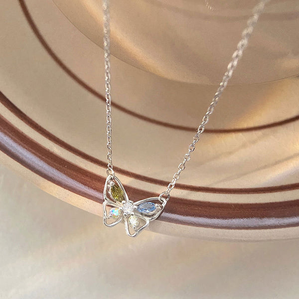 Dainty Butterfly Charm Pendant Necklace