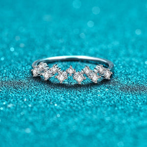 Anello da matrimonio impilabile a stella di moissanite