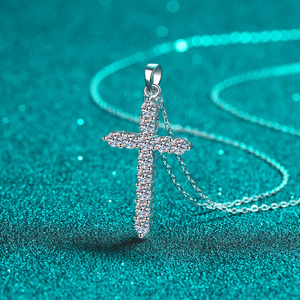 Cross pendant necklace silver discount