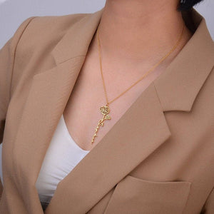 Custom Name Birth Flower Pendant Necklace - Perimade & Co.