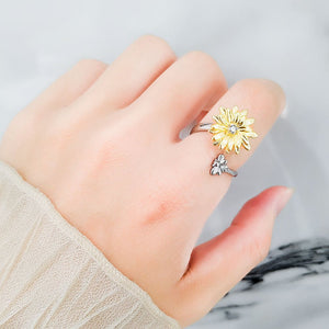 Daisy Flower Fidget Spinner Statement Ring - Perimade & Co.