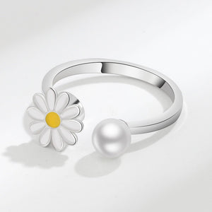 Daisy Pearl Anxiety Fidget Spinner Ring - Perimade & Co.