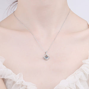 Dancing Moissanite Four Leaf Clover Necklace - Perimade & Co.