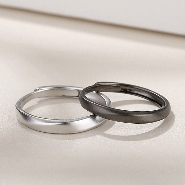 Mobius Strip Couple Matching Ring