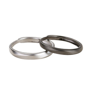 Mobius Strip Couple Matching Band Ring