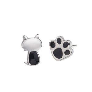 Tiny Small Cat Paw Cartilage Stud Earrings