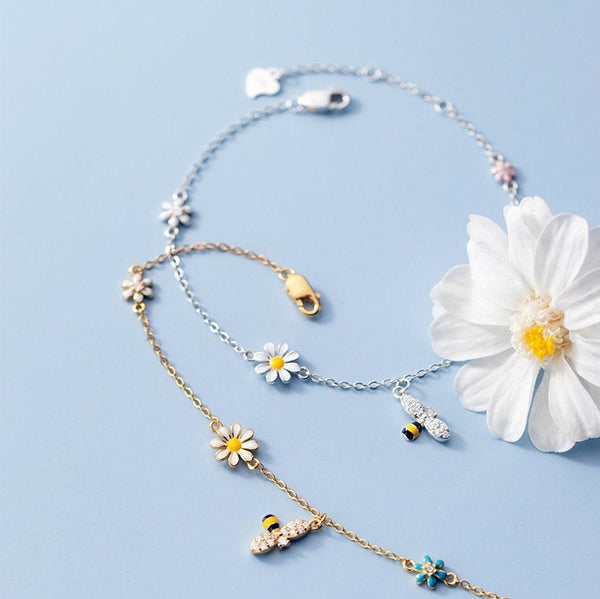 Daisy Flower Bee Friendship Charm Bracelet