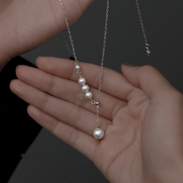 Simple Elegant Pearl Necklace
