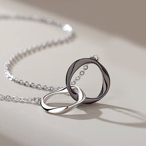 Interlocking Mobius Ring Couple Necklace - Perimade & Co.