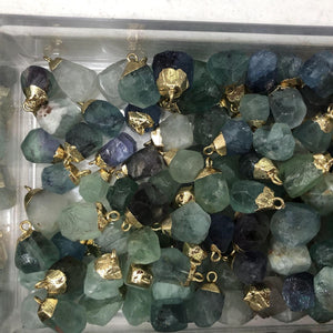 Natural Crystal Raw Stone Pendant Necklace - Perimade & Co.